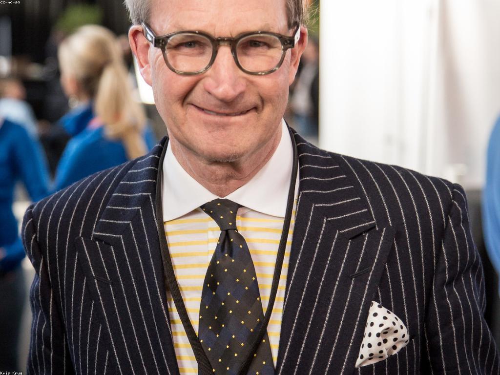 ផ្តល់ជូននៃការបង្វលឥតគិតថ្លៃ